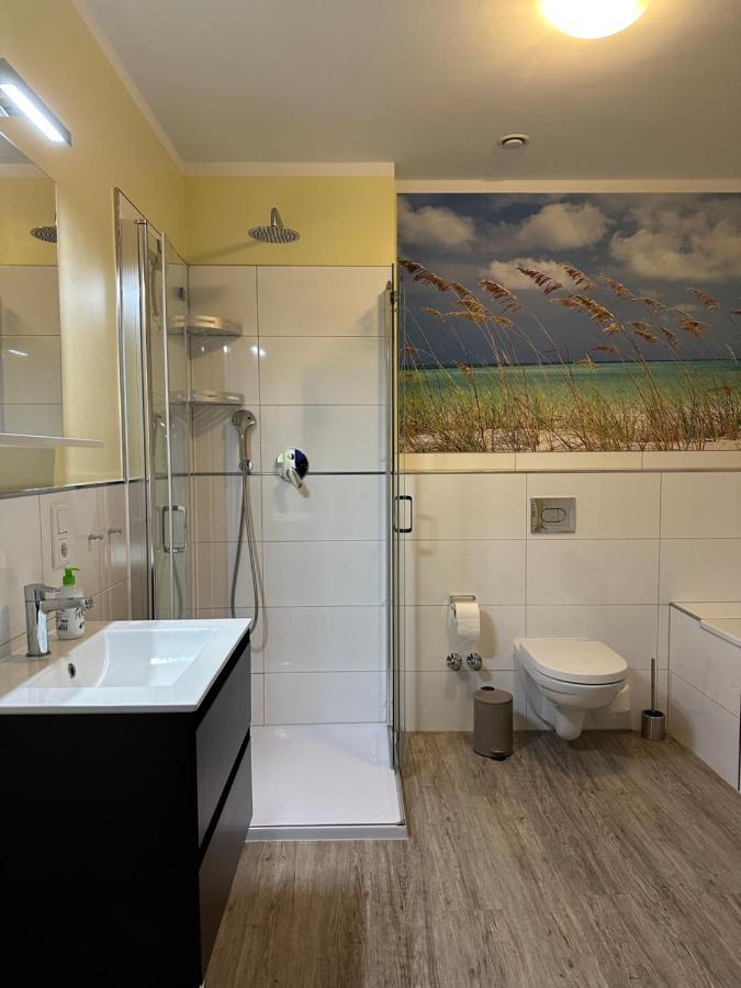 Am Kleinen Muehlenteich - Zentrale Ruhige Lage Mit Parkplatz Und Fahrraedern Apartment Flensburg Luaran gambar