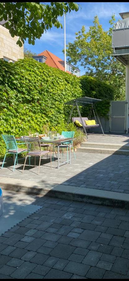 Am Kleinen Muehlenteich - Zentrale Ruhige Lage Mit Parkplatz Und Fahrraedern Apartment Flensburg Luaran gambar